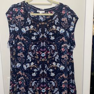 DR2 Navy Blue Floral Short Sleeve Blouse